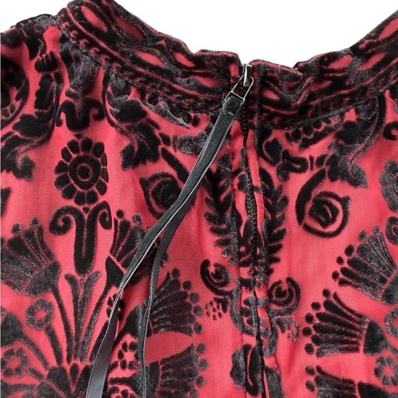 M.S.S.P Black & Red Velvet Sleeveless Blouse High Neck Large Goth Punk Holiday - Picture 10 of 10